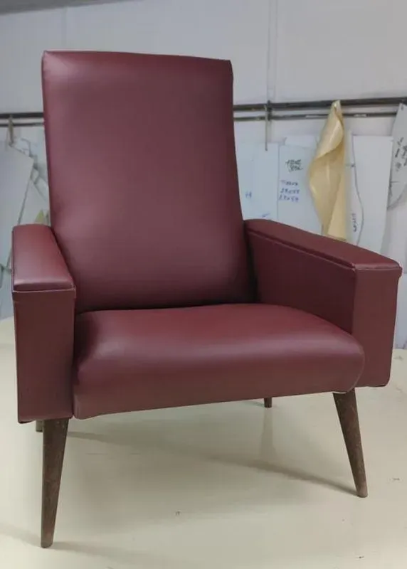 Meuble cuir